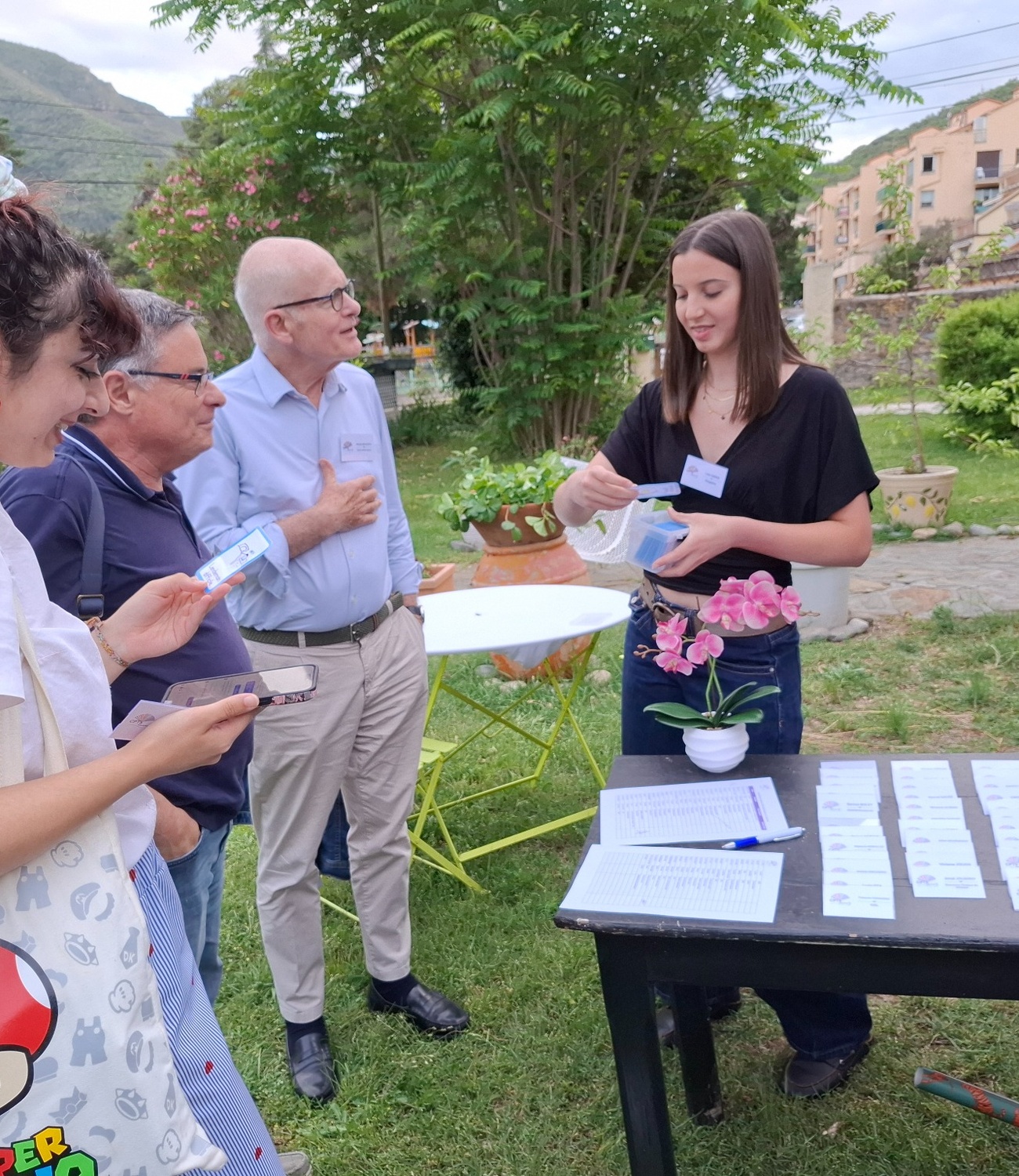 Le jeu des binômes : un accueil convivial pour créer des échanges entre les professionnels de santé.